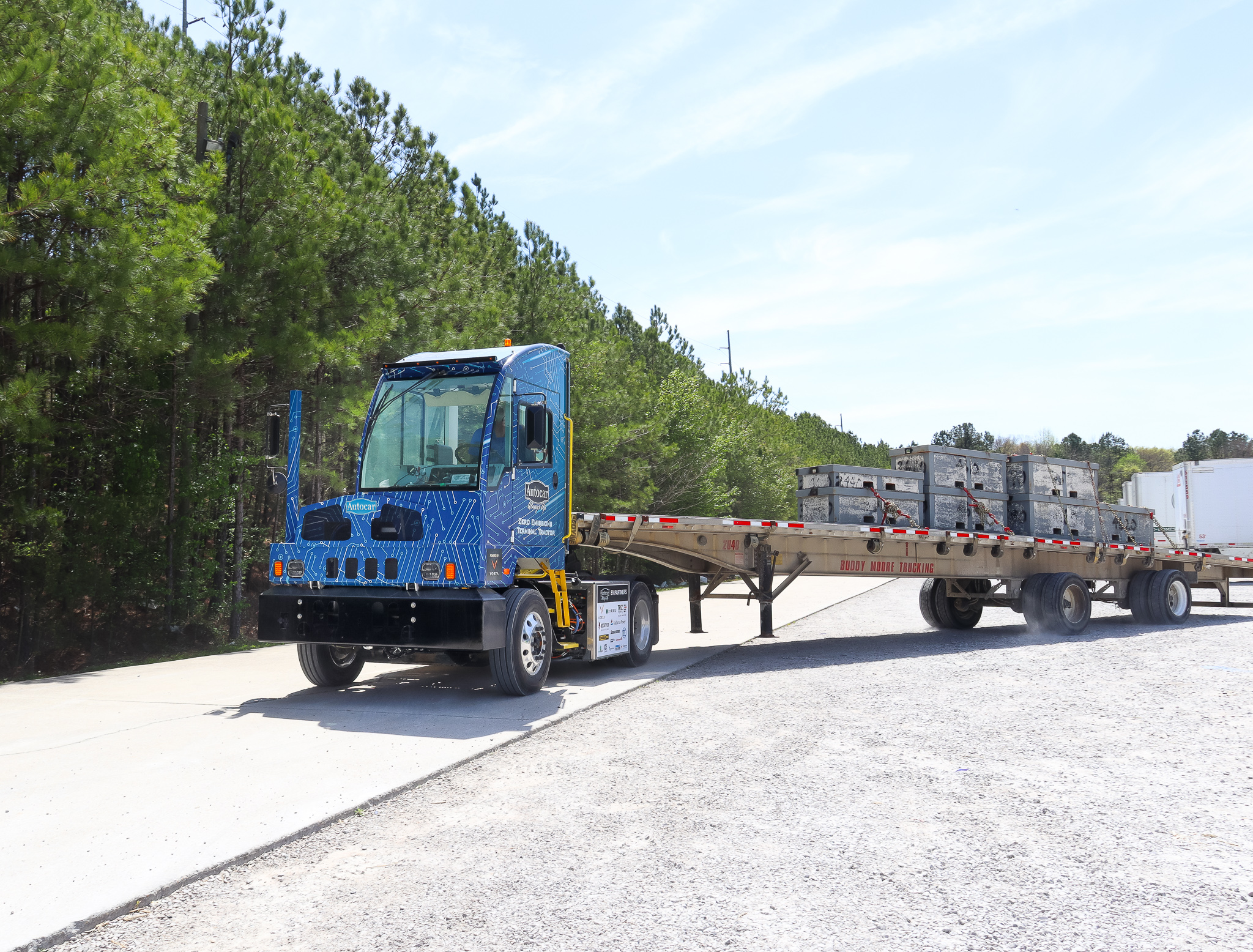 AUTOCAR ACTT 4x2 Terminal Tractor Offroad